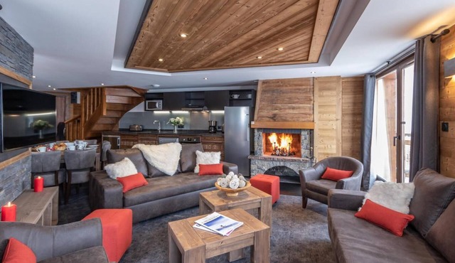 300m from resort center, swimming pool, sauna, fireplace or stove, tv, ski locker, 120m²
