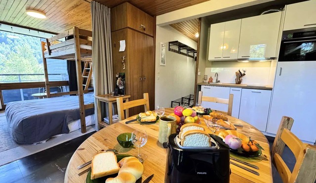 6-PERSON STUDIO AT THE FOOT OF THE SLOPES