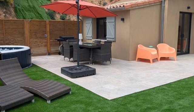 Air-conditioned studio - Terrace and Spa
