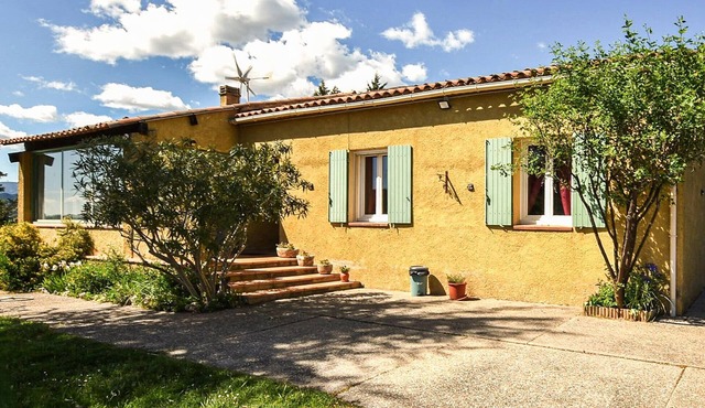 Amazing home in La Bastide-des-Jourdan