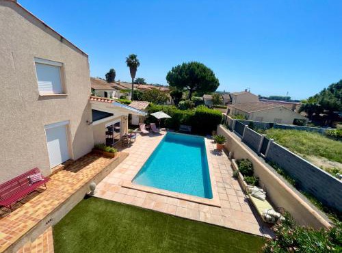 Annexe des Pins - studio gîte avec piscine & climatisation