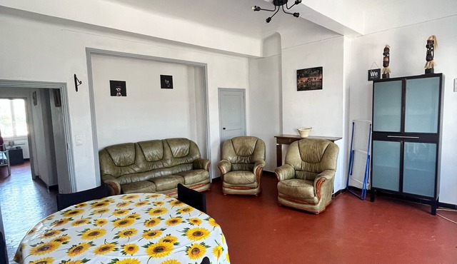 Apartment* 75 m2, 2 bedrooms, sleeps 4