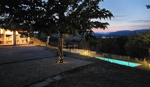Apartment 'Bella Vista - La Belle Vie' with Mountain View, Shared Pool and Private Terrace