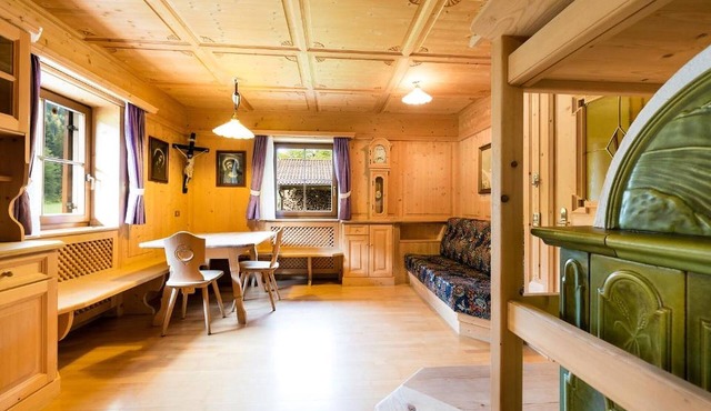 Apartment 'Daniel Dachgeschoss' with Mountain View, Balcony and Wi-Fi