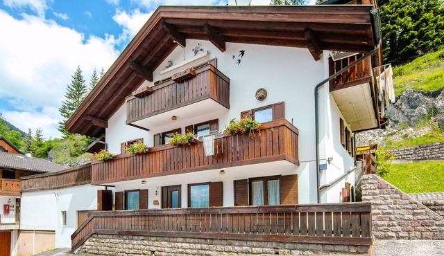 Apartment Danila by Interhome