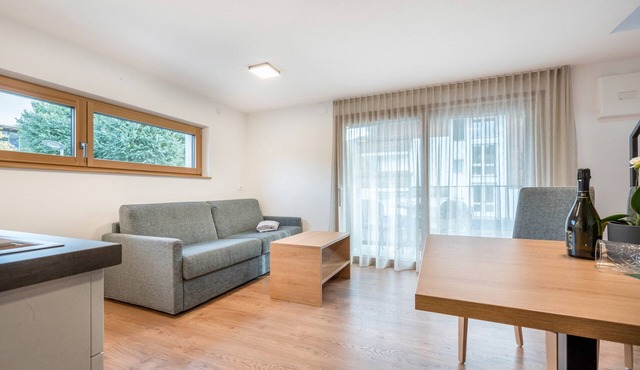 Apartment "Dolomiten Villa Colli" with Balcony & Wi-Fi