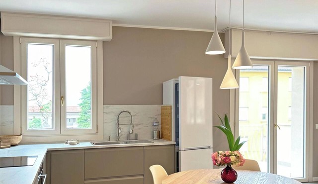 Apartment 'Elegance & Comfort on Lake Iseo' with Lake View, Wi-Fi & Cooling