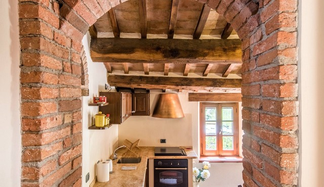 Apartment "Gemma Bianca-Tavoleto" with Mountain View, Garden and Wi-Fi
