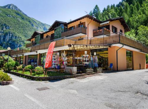 Apartment in Ledro by Lake & Dolomites