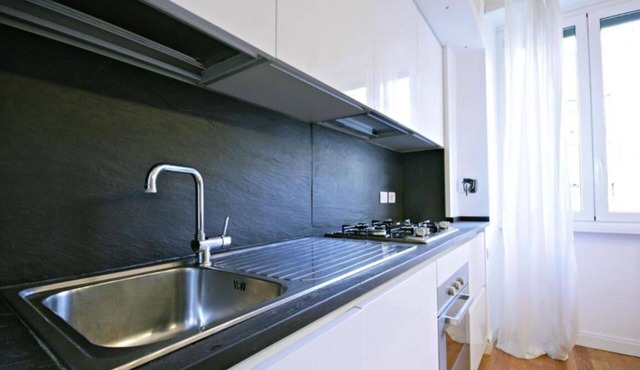 Apartment in Rome with 1 bedrooms sleeps 4