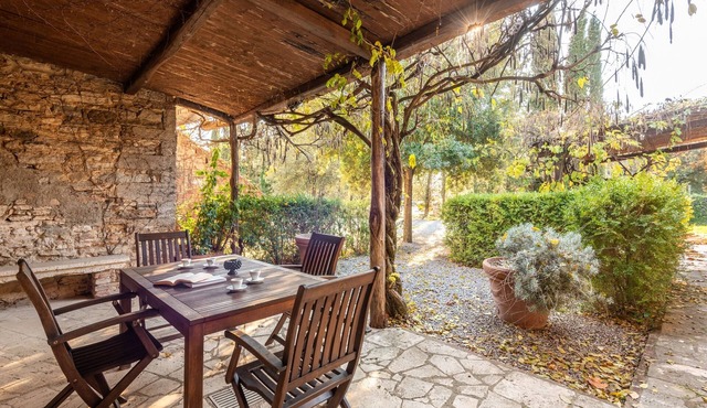 Apartment 'La Spiga' with Shared Pool, Shared Terrace and Wi-Fi