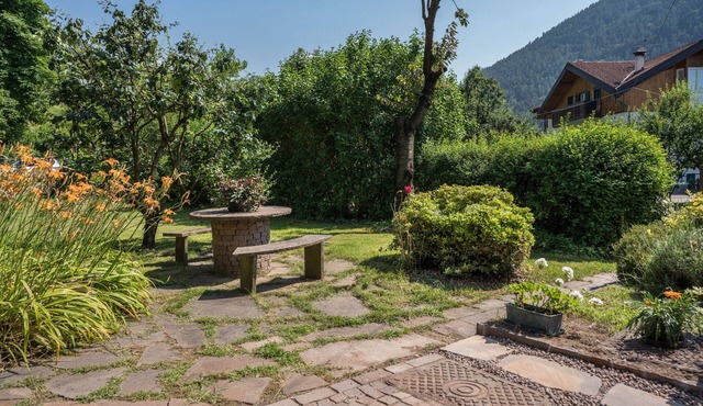 Apartment 'Lases Piano Terra' with Mountain View, Private Terrace and Wi-Fi