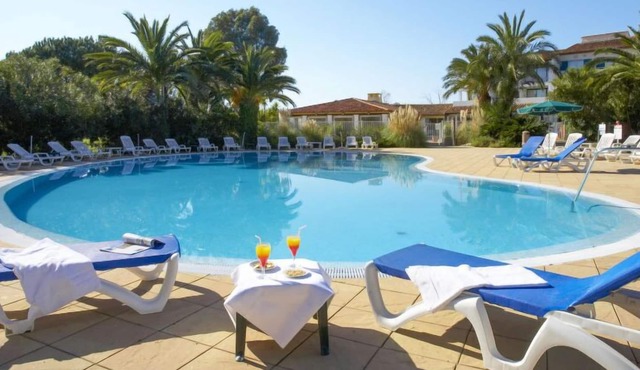 Apartment Les Perles de Saint Tropez (POG162) in Port Grimaud - 6 persons, 2 bedrooms