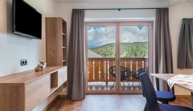 Apartment 'Morodeserhof Apt Bühlen 1' with Mountain View, Shared Terrace and Wi-Fi