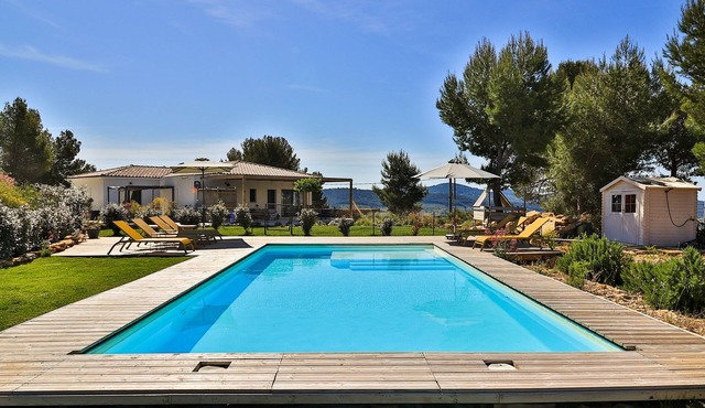 Apartment sea view, swimming pool