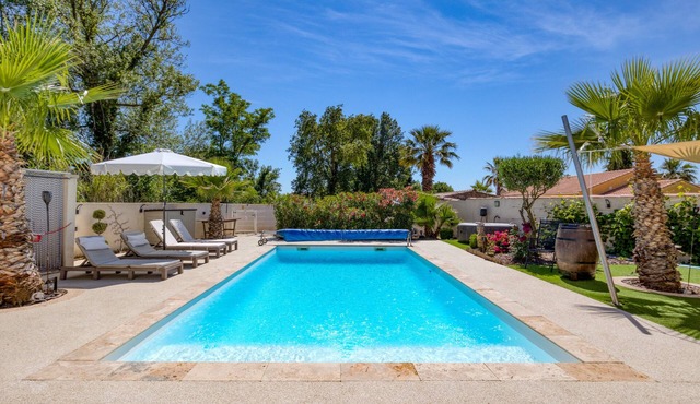 Apartment 'Top Entre Mer Et Montag' with Private Pool, Wi-Fi and Air Conditioning