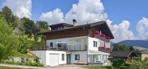App. Haselstaude