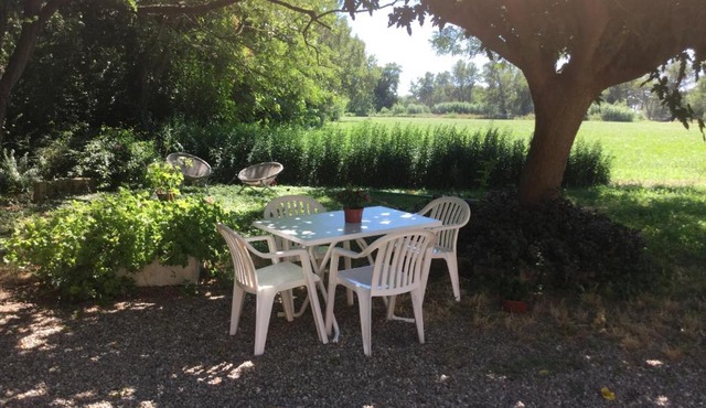 Appartement dans un mas provencal