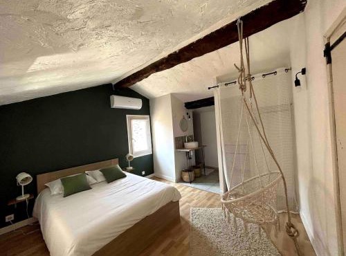 Appartement Duplex Lumineux au Centre de Grasse