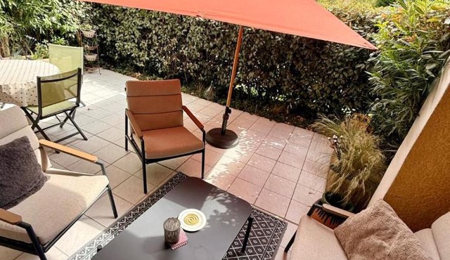 appartement T2 Aix en Provence parking gratuit terrasse calme commerces