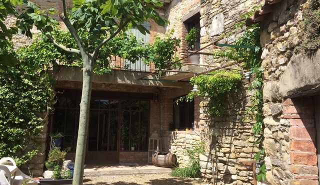 "At home" Charming Cévennes farmhouse at the foot of the Cévennes .