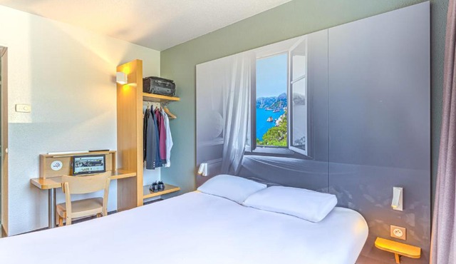 B&B HOTEL Salon de Provence