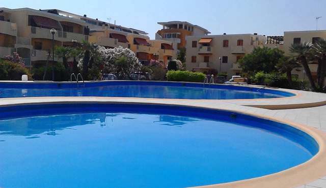 Beachfront with pool Eucalyptus garden in Alghero