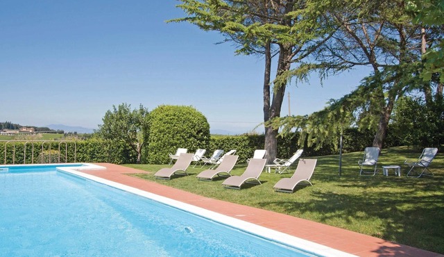 Beautiful home in Tavarnelle V.P. FI with swimming pool