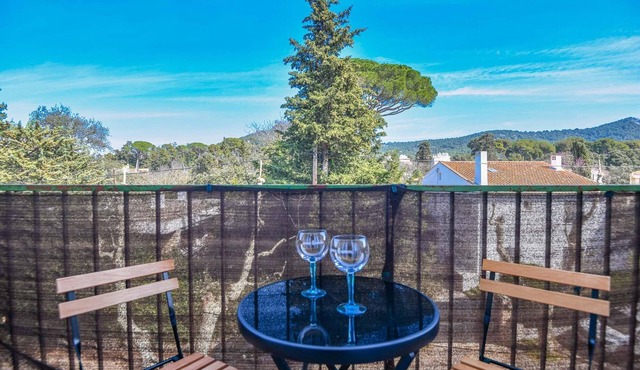 Bel appart avec balcon et clim près des Calanques