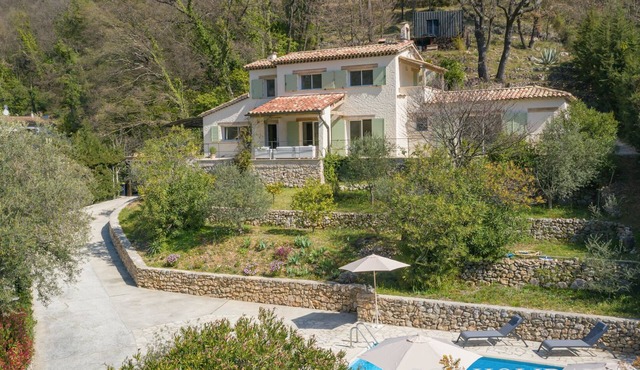 Belle Villa Climatisée Avec Piscine