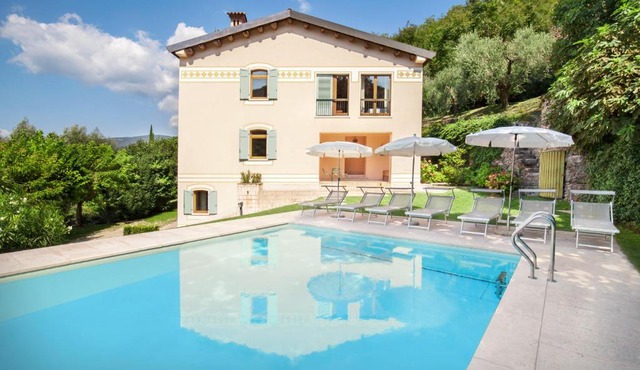 Cà Cantoni With Pool