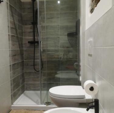 Camera con bagno privato