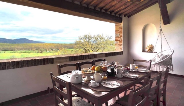 Castello di Montalto - La Loggia