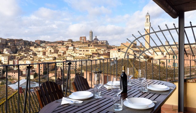 Central panoramic apartment San Martino!