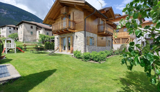 Chalet 'Agritur La Crucola -' with Mountain View, Wi-Fi and Air Conditioning