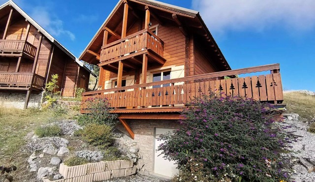 Chalet Aiguilles - Chalets for 8 People