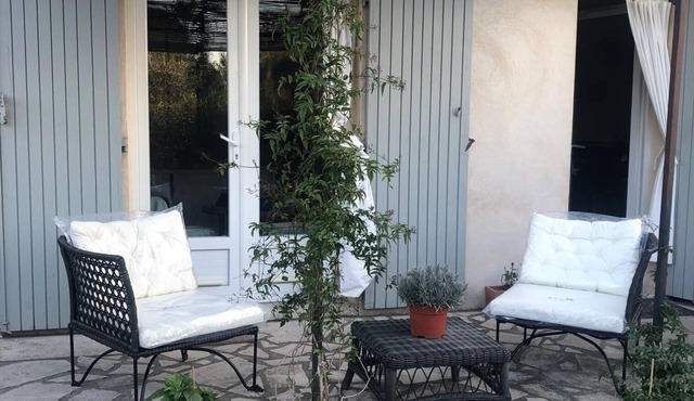 Charming apartment nestled among olive trees in the heart of nature!