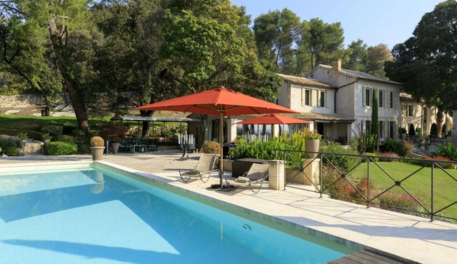 Charming Houses 1431