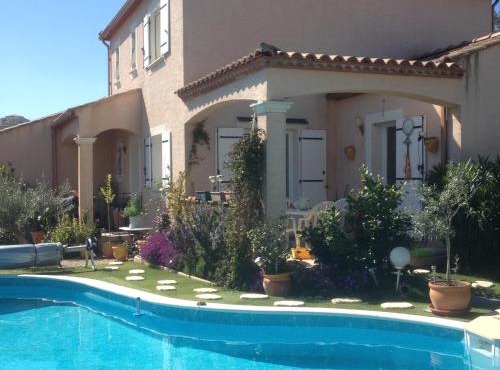 Chez Patrick Roujan