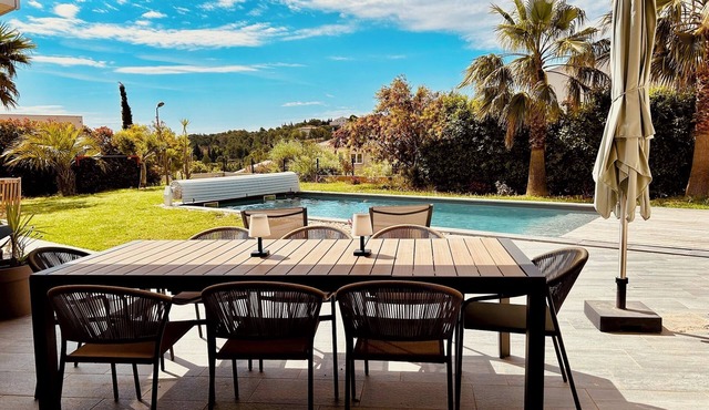 Chill House