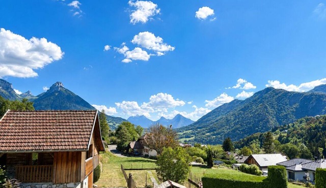 Completely Renovated Farmhouse: Lake Annecy - Ski Spa Aravis by ImmoConciergerie