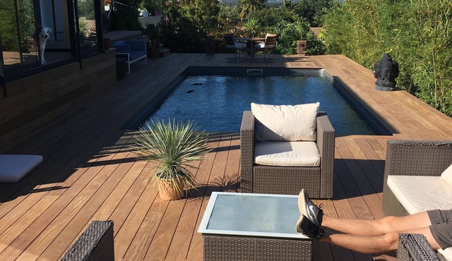 Contemporary villa in a quiet location with breathtaking views, swimming pool and not overlooked.