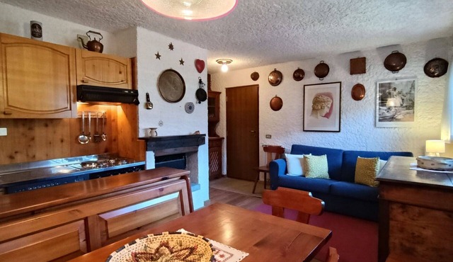 Cosy apartment for 6 guests with WIFI, TV and patio