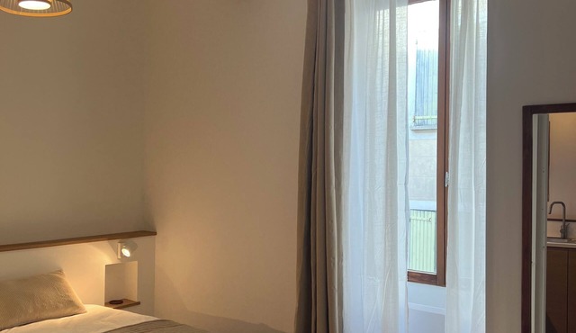 Cosy apartment in the heart of Forcalquier Air conditioning - WiFi - Premium comfort