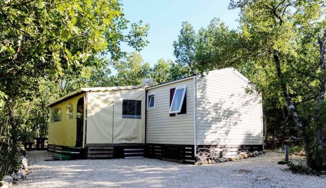 Cottage in a Natural Domain P10