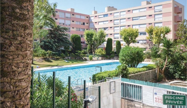 Cozy Apartment In Vallauris With Swimming Pool