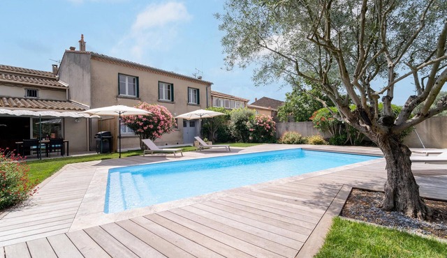 Cozy home in Villegly with heated swimming pool