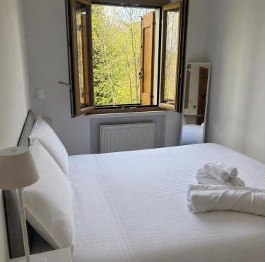 Cozy Mountain Apartment with Cimone view