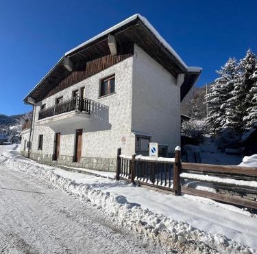 Dolce dimora 6 posti letto a 200m piste Borgata Sestriere ideale famiglie