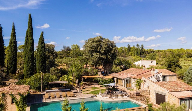 Domaine de Fanny: Heart of Provence Verte - 16 people